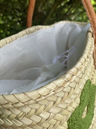 Panier en paille fleurs multicolores