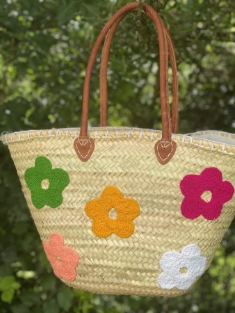 Panier en paille fleurs multicolores