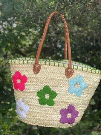 Panier en paille fleurs multicolores